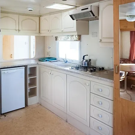 Holiday home 2 Bedroom Lovely In Mielno *